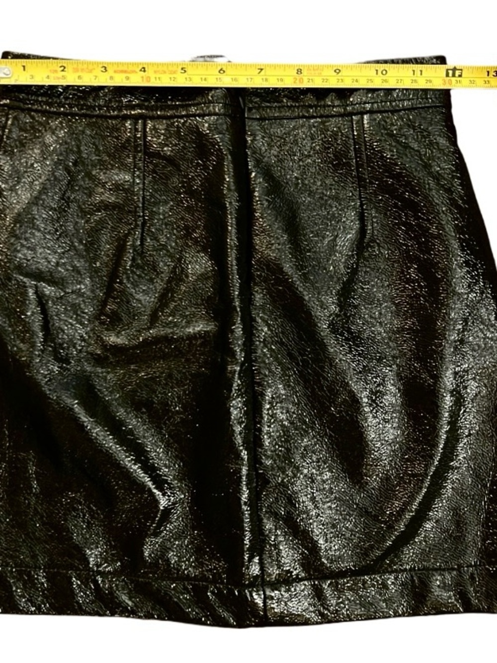 WILFRED - Shiny Faux Pebbled Leather Miniskirt - 00 - Black - Picture 4 of 7